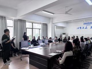 william威廉中文官网举行2025级研究生导师见面会暨研究生新生入学教育大会